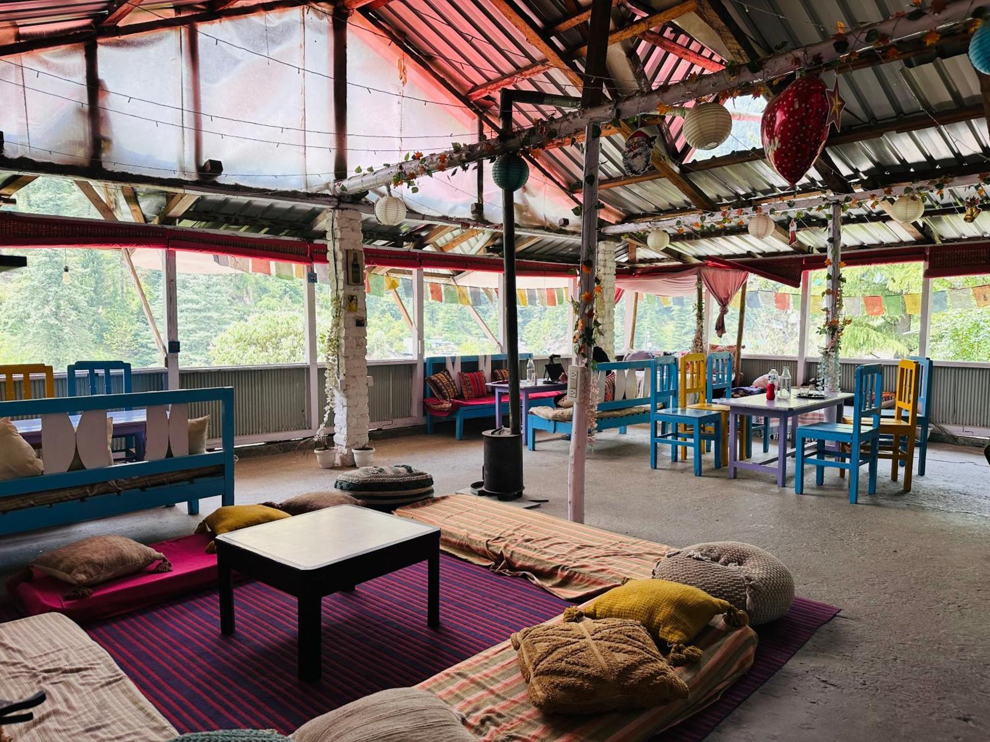 Hostel 360 Degree, Jibhi Εξωτερικό φωτογραφία